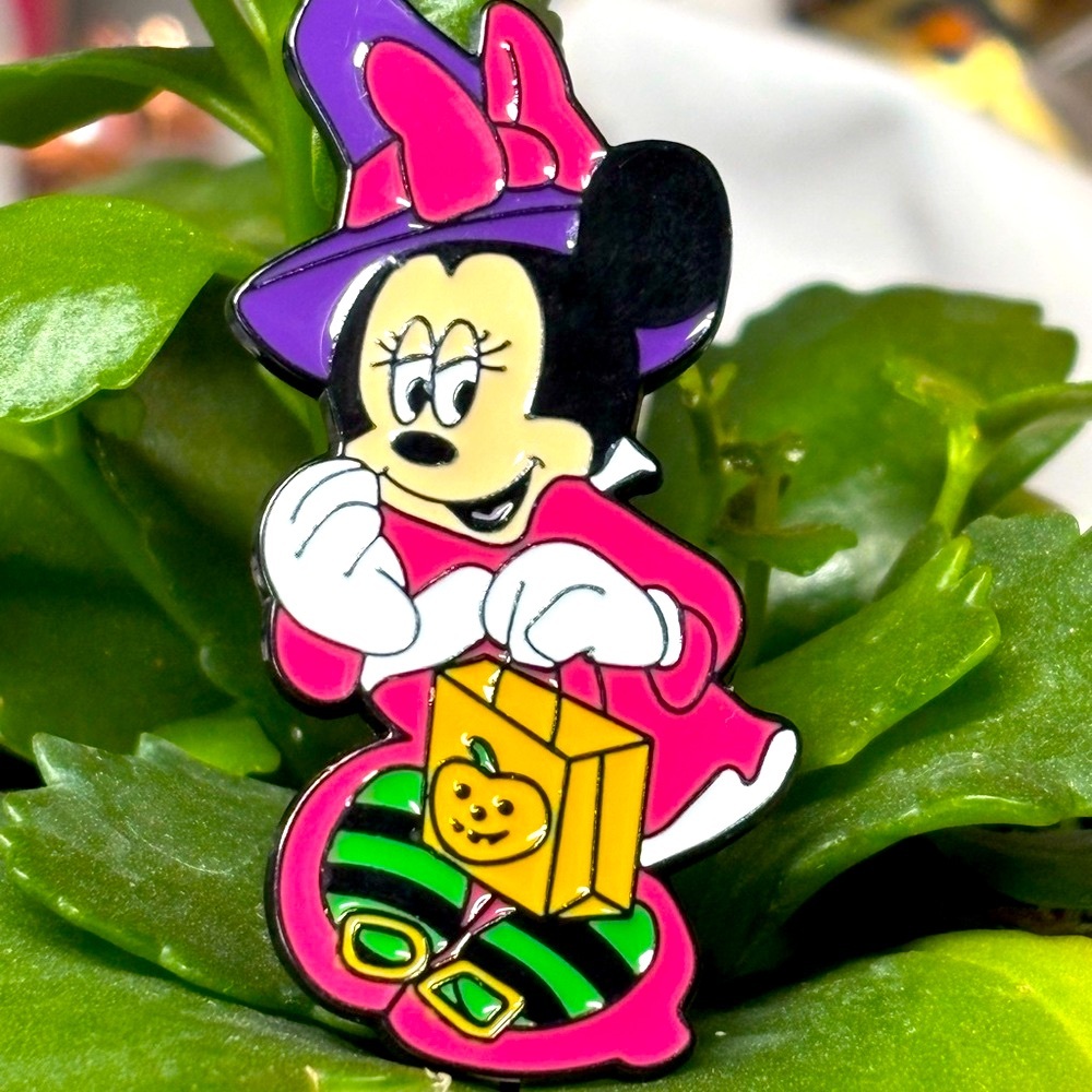 Trick or treat Minnie Mouse Enamel Pin with Pink and Purple Hat